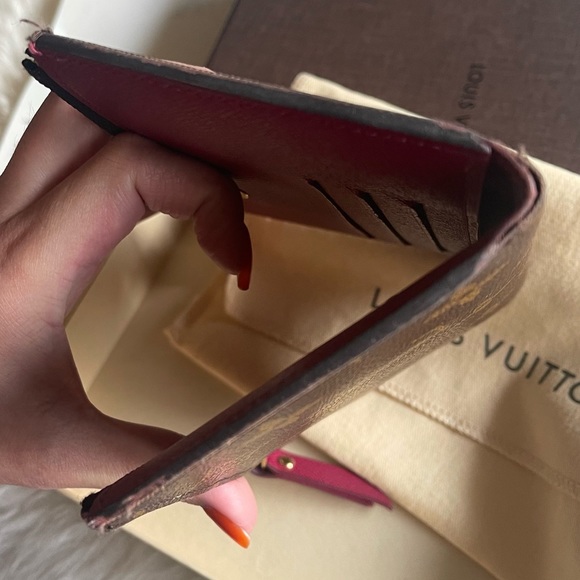 Louis Vuitton Adele Fuchsia Compact Wallet - Picture 7 of 17